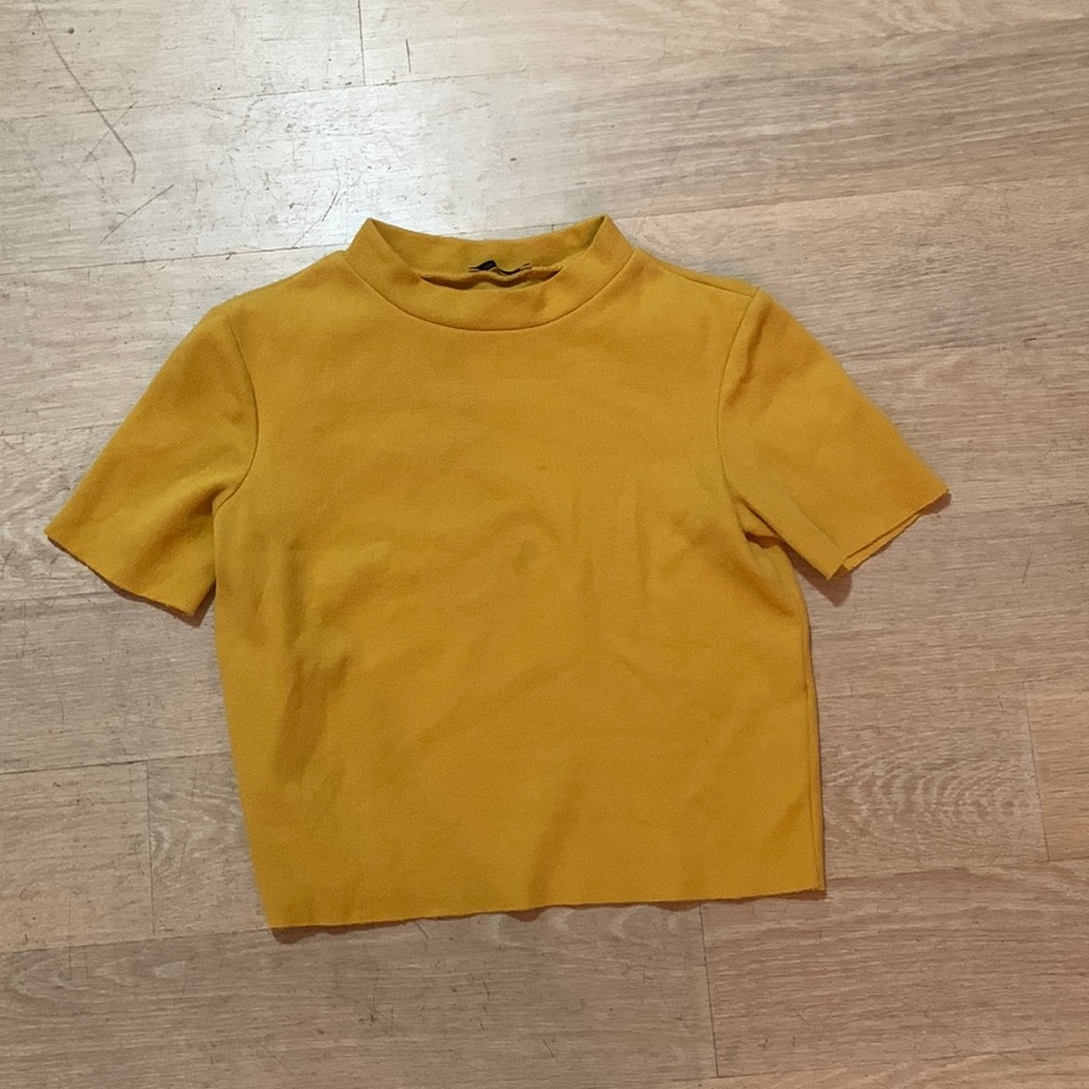 Zara mustard yellow t shirt
